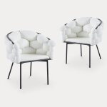 Lot de 2 chaises effet peau de mouton blanc pieds en métal noir Lot de 2 chaises effet peau de mouton blanc pieds en métal noir