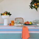 Nappe enduite 100% coton blanc, orange, bleu 160x160 Nappe enduite 100% coton blanc, orange, bleu 160x160