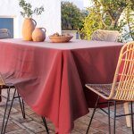 Nappe ronde d. 180 rouge grenat en polyester 92 g / m² Nappe ronde d. 180 rouge grenat en polyester 92 g / m²