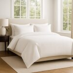 Parure de lit 220x240 cm blanc avec drap 180x200 cm et taies 50x70 cm Parure de lit 220x240 cm blanc avec drap 180x200 cm et taies 50x70 cm