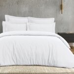 Parure de lit satin avec 2 taies rectangles blanc 240x220 cm