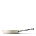 Poêle 24cm crème smeg Poêle 24cm crème smeg