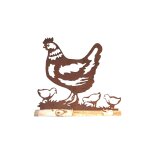 Poule en bois et mtal marron 42 x 38 cm
