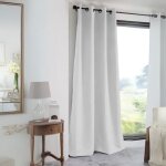 Rideau occultant uni 210gr / m2 polyester blanc 140x280 cm Rideau occultant uni 210gr / m2 polyester blanc 140x280 cm