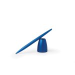 Stylo roller sur socle en aluminium bleu lectrique