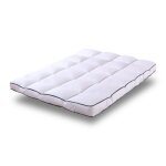 Surmatelas plumes confort moelleux thermorégulant 140x190 cm Surmatelas plumes confort moelleux thermorégulant 140x190 cm