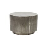 Table basse en aluminium argent Table basse en aluminium argent