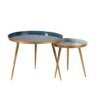 Tables gigognes en métal bleu et doré Tables gigognes en métal bleu et doré