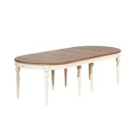 Table ovale en chne 3 rallonges 10 couverts blanche