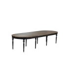 Table ovale en chêne 5 rallonges 6 / 14 couverts noire Table ovale en chêne 5 rallonges 6 / 14 couverts noire