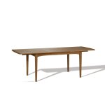 Table rectangulaire en chne 1 rallonge 6 / 8 couverts teinte claire