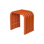 Tabouret en acier galvanis� peint par poudrage, orange