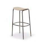 Tabouret design en mtal noir