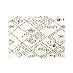Tapis style berbre tuft cru motifs graphiques noirs 140x200
