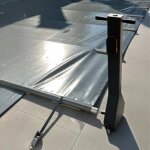 Enrouleur motoris� pour b�che � barres (enrouleur gauche ou droite) droite