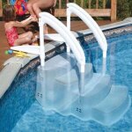 Escalier piscine festiva