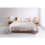 Autrefois d�licat gris boutis patchwork 230x250 cm avec 2 taies doreiller 65x65 cmdessus de lit motif ...