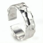 Bague zense - zr0184 - homme - ouverte en acier plaqué argent craquelé - casual - taille ajustable par ... Bague zense - zr0184 - homme - ouverte en acier plaqué argent craquelé - casual - taille ajustable par ...