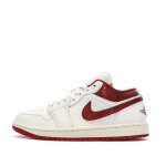 Baskets blanc / rouge femme nike air jordan 1 low