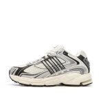 Baskets blanches / grises femme adidas response