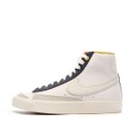 Baskets blanche / marine garçon nike blazer mid 77 Baskets blanche / marine garçon nike blazer mid 77