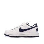 Baskets blanches / marines homme nike big nike low