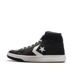 Baskets noires / blanches homme converse pro blaze