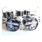 Batterie miniature axe heaven de james kottak de scorpions