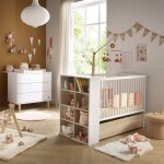 Chambre bébé lit 120x60 évolutif et commode à langer 3 tiroirs - paloma Chambre bébé lit 120x60 évolutif et commode à langer 3 tiroirs - paloma