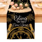 Chemin de table - ynkkvre - joyeux r�veillon - noir et dor� - lin naturel - style campagne