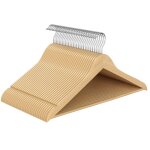 Cintres en bois lot de 30 fins avec encoches porte - pantalons crochet pivotant à 360° bois de bouleau ... Cintres en bois lot de 30 fins avec encoches porte - pantalons crochet pivotant à 360° bois de bouleau ...