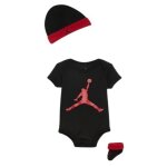 Coffret cadeau de naissance bébé garcon jordan 3 pièces noir et rouge ensemble body bavoirs bonnet et ... Coffret cadeau de naissance bébé garcon jordan 3 pièces noir et rouge ensemble body bavoirs bonnet et ...