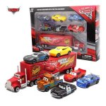 Coffret cars race 7 v�hicules m�tal (6 voitures et 1 camion mack) jouets pixar flash mcqueen