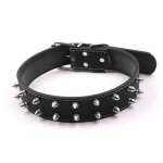 Collier pour chien de style punk avec pointes en cuir pu r�glable clout� � pointes collier pour chien ...