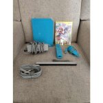 Console wii bleue + mario & sonic aux jeux olympiques de londres 2012 + télécommande wii plus - bleu Console wii bleue + mario & sonic aux jeux olympiques de londres 2012 + télécommande wii plus - bleu
