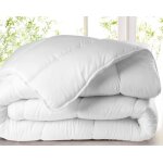 Couette - 100% polyester - 220 x 240 cm - temp�r�e - 380 g / m� - blanc