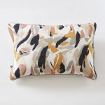 Coussin d�houssable 40 x 60 cm gaze de coton imprim�e julia ? passepoil contrast�