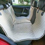 Couvre - siège arrière pour chien pour voiture housse de protection de siège de voiture de couleur beige ... Couvre - siège arrière pour chien pour voiture housse de protection de siège de voiture de couleur beige ...