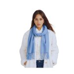 charpe lgante femme en bleu ciel - accessoire chic pour lhiver