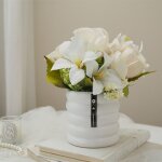 Ensemble dcoration table - cramique - bouquet fleurs artificielles - roses & lys - blanc