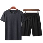 Ensemble de v�tements casual d?�t� hommesport l�ger et respirant � s�chage rapide tee shirt et short ...