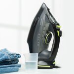 Fer à repasser à vapeur sans fil 2 en 1 innovagoods stiron 2400 w 20 - 30 g / min Fer à repasser à vapeur sans fil 2 en 1 innovagoods stiron 2400 w 20 - 30 g / min