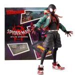 Figurine articul�e miles morales spider - man new generation 16 cm avec accessoires et tenues interchangeables ...
