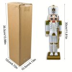 Figurines casse - noisette - dcoration nol - bois - motifs intriquants