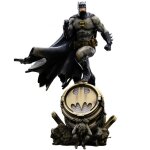 Figurine - iron studios - batman deluxe - dition exclusive - chelle 1 / 10 - batsignal led