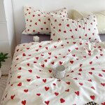 Housse de couette c?ur 240 x 260 rouge avec 2 taies doreiller 65x65 cm - parure de lit rouge et blanche ...