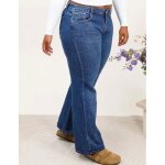 Jean bootcut vas grande taille femme - denim bleu stretch avec strass lgants et coupe flatteuse