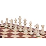 Jeu d�checs de tournoi no 3 en bois de charme avec l�chiquier en marqueterie de bois dacajou et sycomore(35 ...