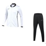 Jogging - nike - swoosh - blanc et noir - dri - fit - femme - manches longues Jogging - nike - swoosh - blanc et noir - dri - fit - femme - manches longues