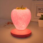 Lampe de chevet led tactile en forme de fraise � changement de couleur id�ale pour la chambre � coucher ...